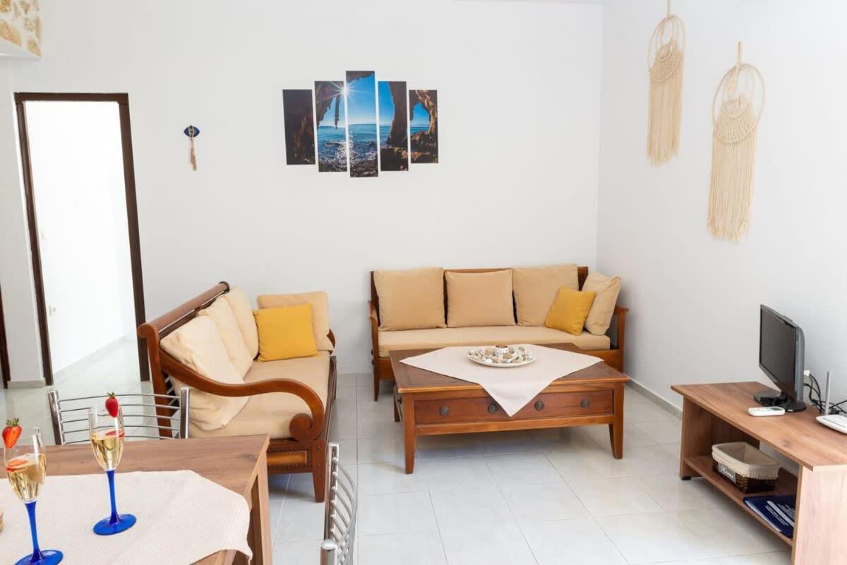 Atlantic Cave Haven-Seaside, Fully Equipped Daire Kolymbia Dış mekan fotoğraf